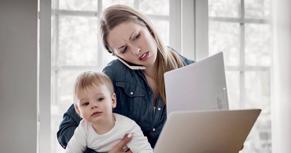 How To Work From Home With A Baby? Is It Possible?